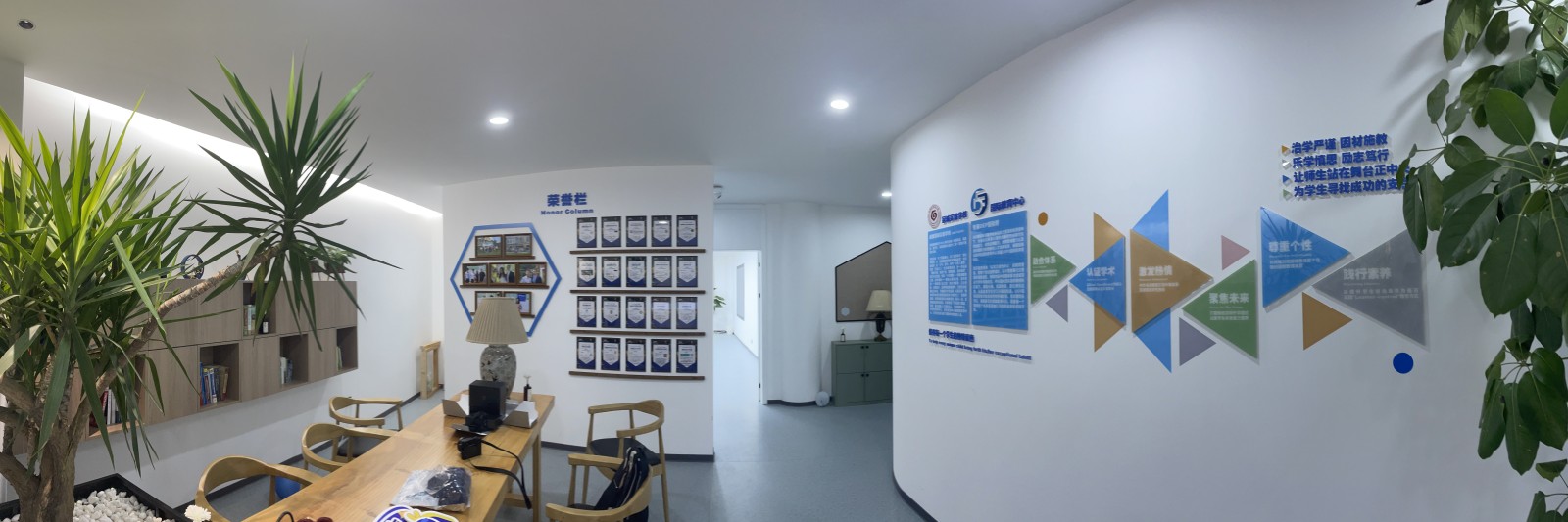 1736491490457721.jpg IMG_4604.jpg